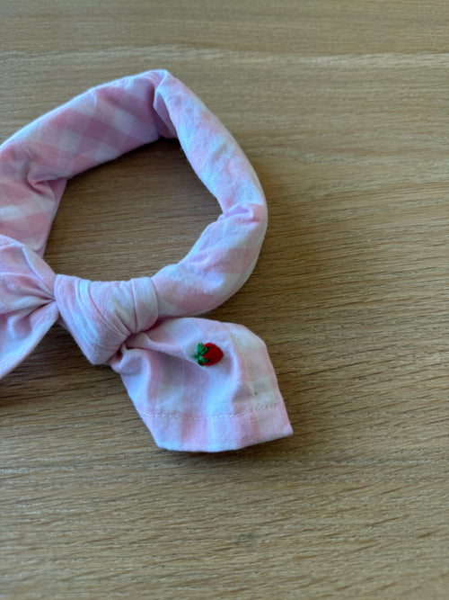 Lille unik bandana inkl. håndbroderi